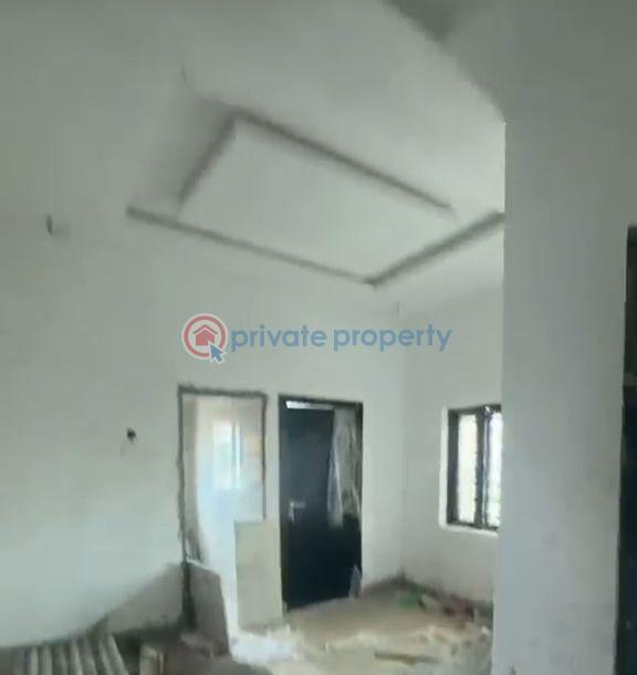 1 bedroom Mini Flat For Rent Fadeyi Shomolu Lagos - 0
