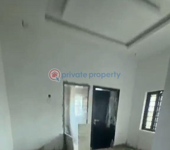 1 bedroom Mini Flat For Rent Fadeyi Shomolu Lagos - 3