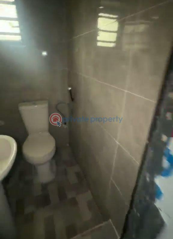 1 bedroom Mini Flat For Rent Fadeyi Shomolu Lagos - 4
