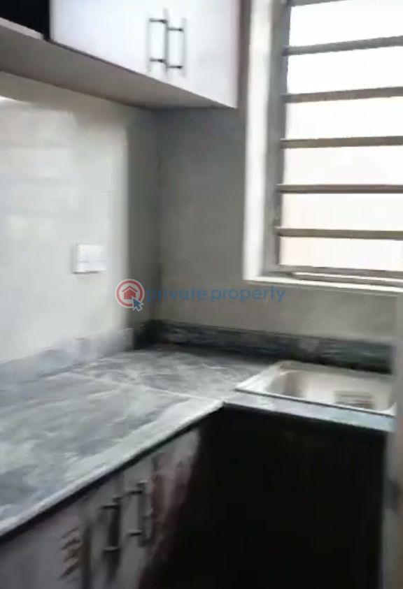 1 bedroom Mini Flat For Rent Ijesha Surulere Lagos - 8
