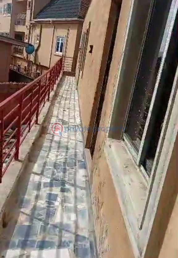 1 bedroom Mini Flat For Rent Ijesha Surulere Lagos - 3