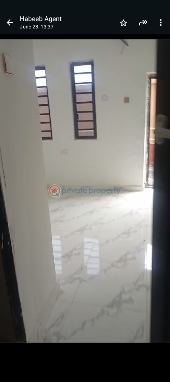 1 bedroom Mini Flat For Rent Ijeshatedo Surulere Lagos - 9