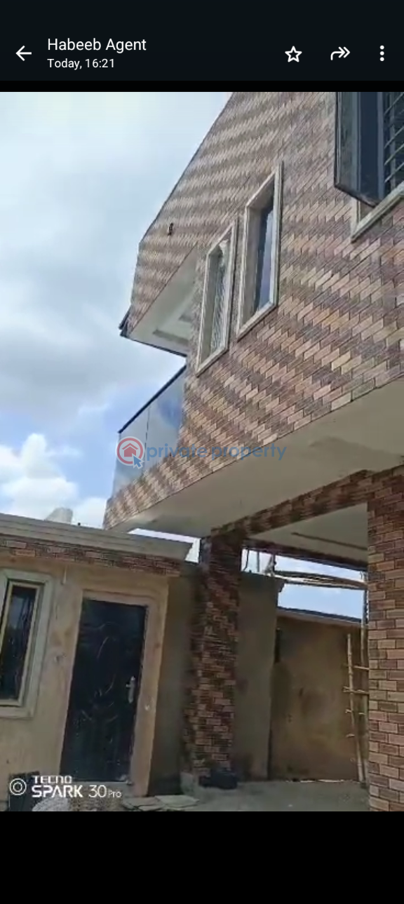 1 bedroom Mini Flat For Rent Ijesha Surulere Lagos - 13