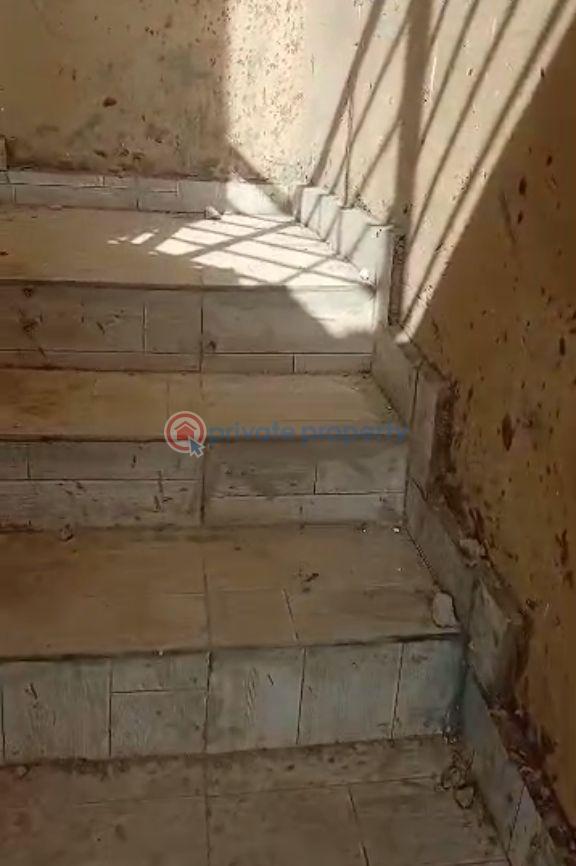 1 bedroom Mini Flat For Rent Ijesha Surulere Lagos - 6