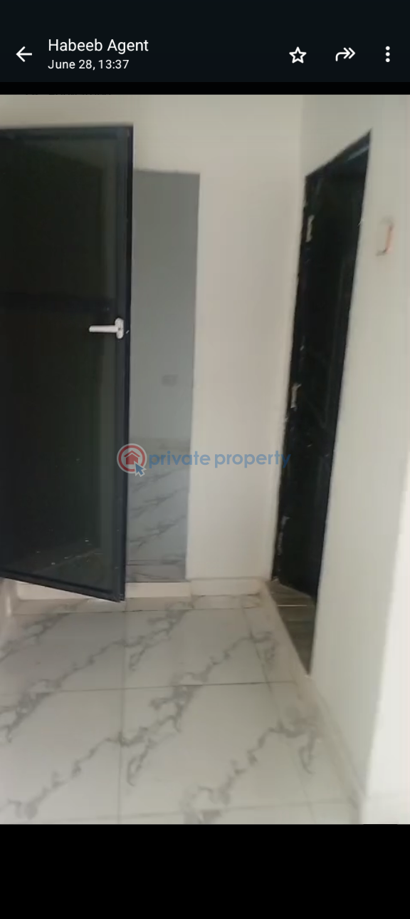 1 bedroom Mini Flat For Rent Ijeshatedo Surulere Lagos - 6