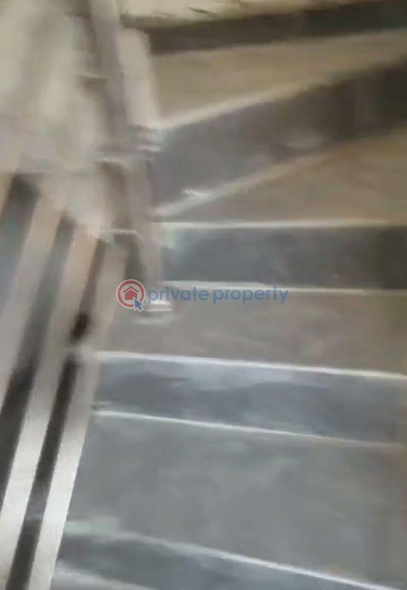 1 bedroom Mini Flat For Rent Ijesha Surulere Lagos - 4