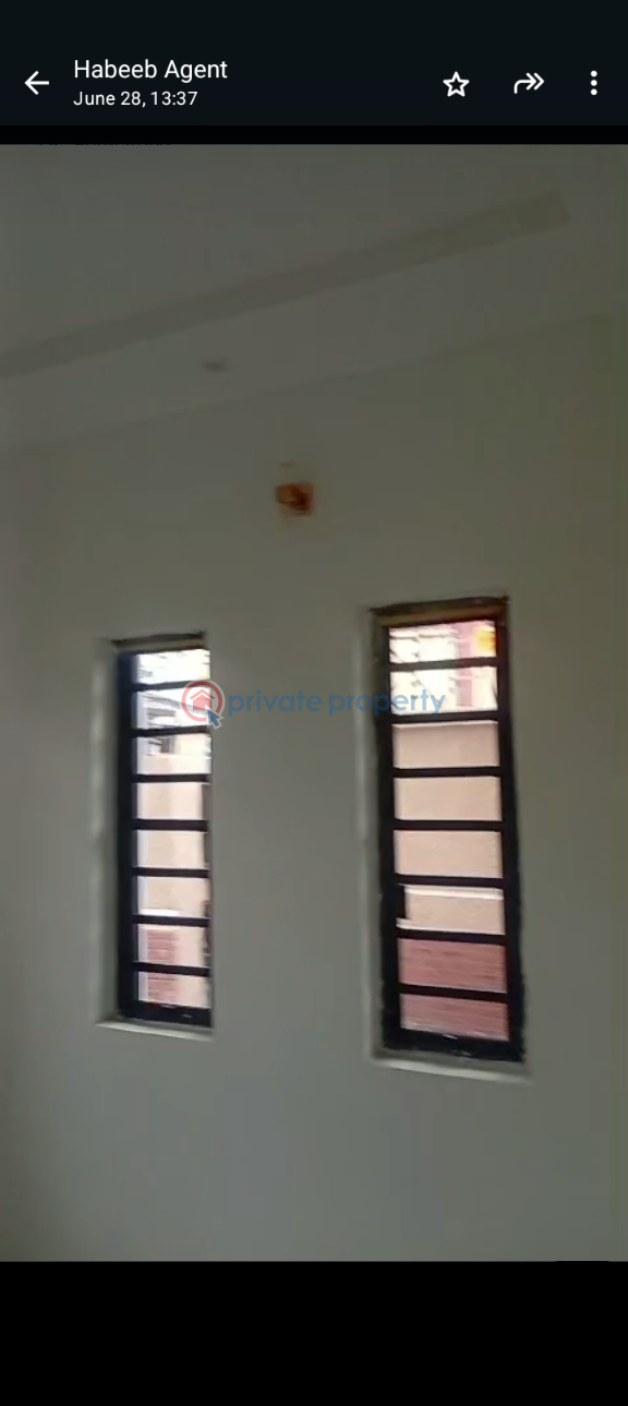 1 bedroom Mini Flat For Rent Ijeshatedo Surulere Lagos - 3