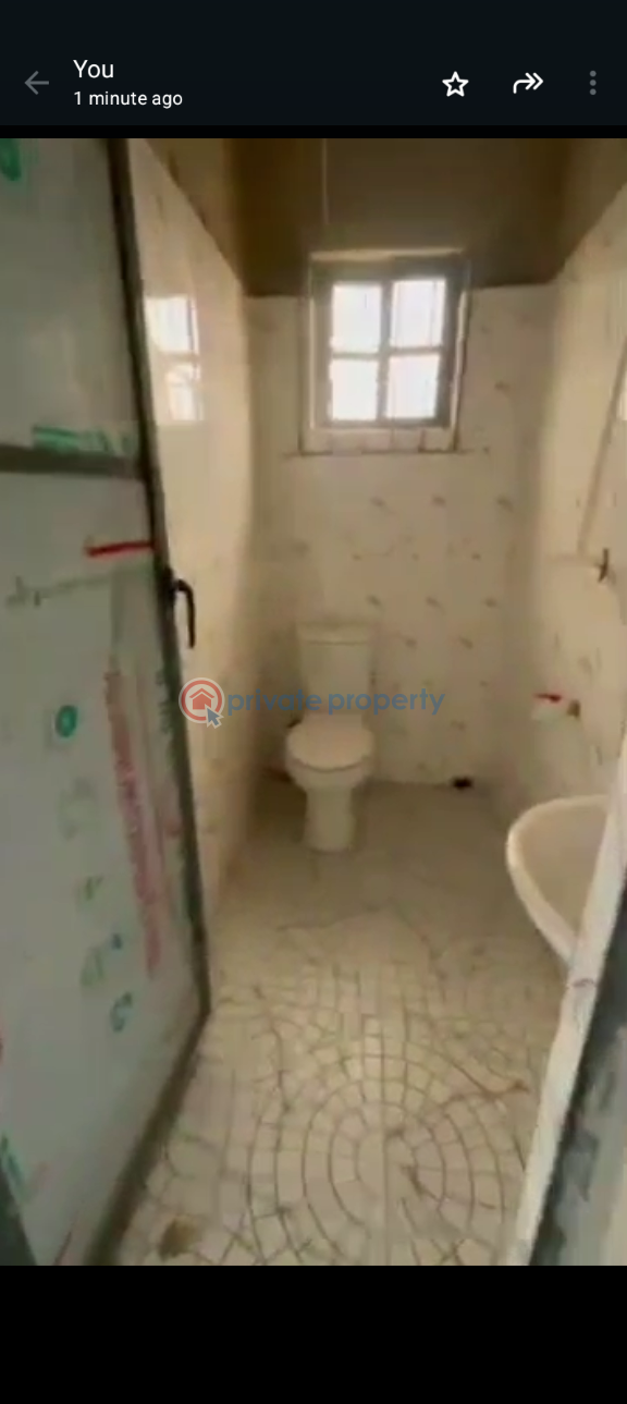 1 bedroom Mini Flat For Rent Lawanson Surulere Lagos - 6