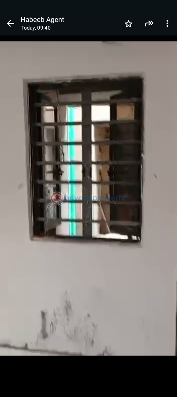 1 bedroom Mini Flat For Rent Itire-Ikate Surulere Lagos - 6