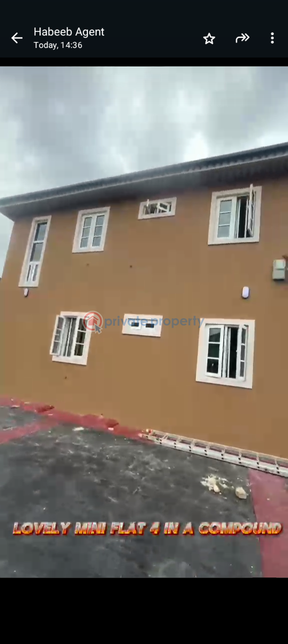 1 bedroom Mini Flat For Rent Itire-Ikate Surulere Lagos - 2