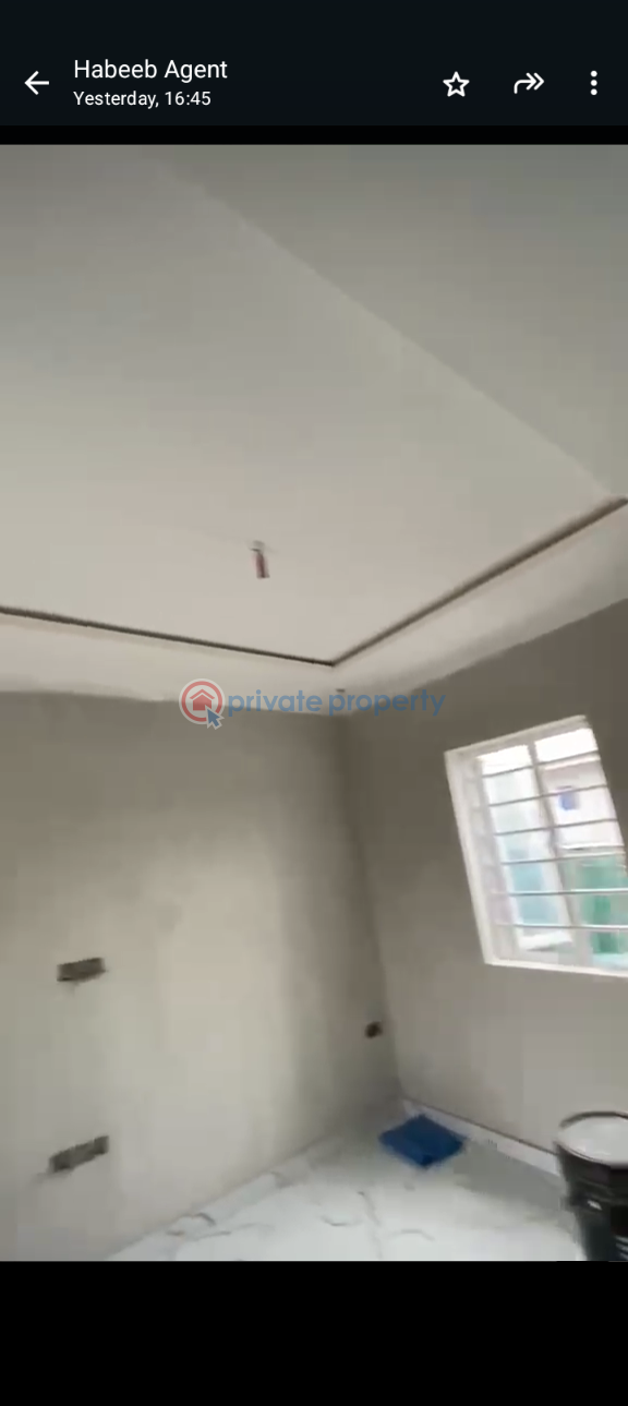 1 bedroom Mini Flat For Rent Itire-Ikate Surulere Lagos - 2