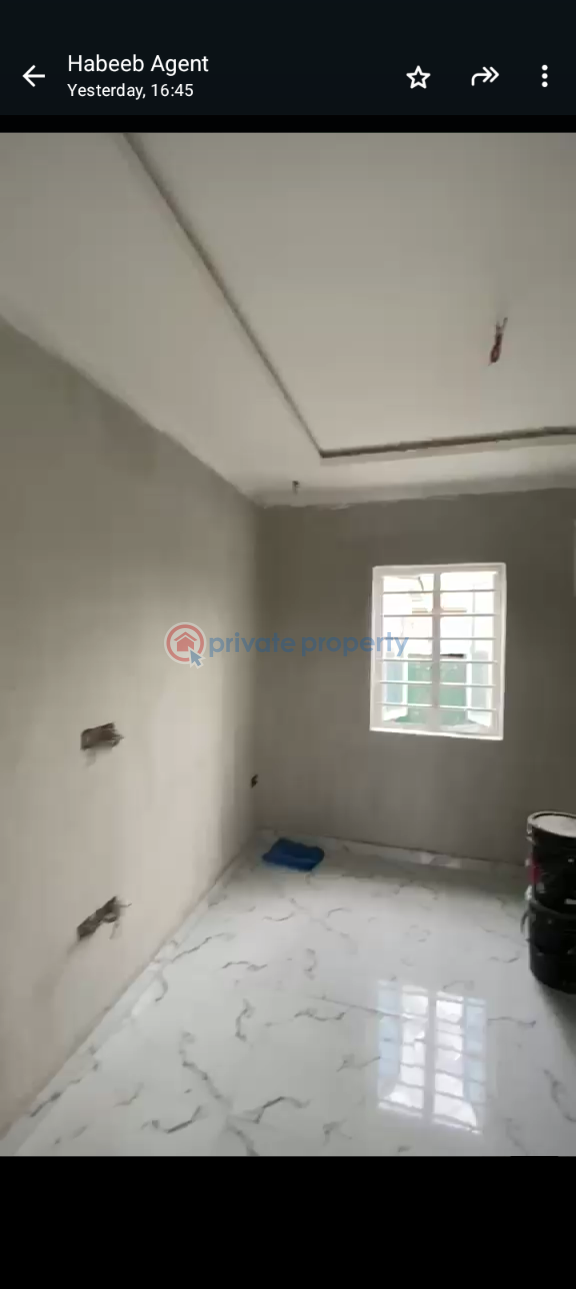 1 bedroom Mini Flat For Rent Itire-Ikate Surulere Lagos - 6