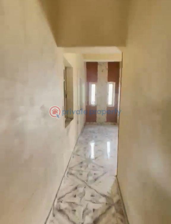 1 bedroom Mini Flat For Rent Itire-Ikate Surulere Lagos - 3