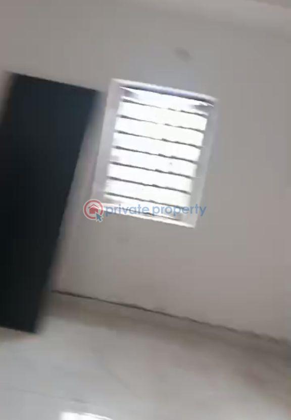 1 bedroom Mini Flat For Rent Lawanson Surulere Lagos - 1
