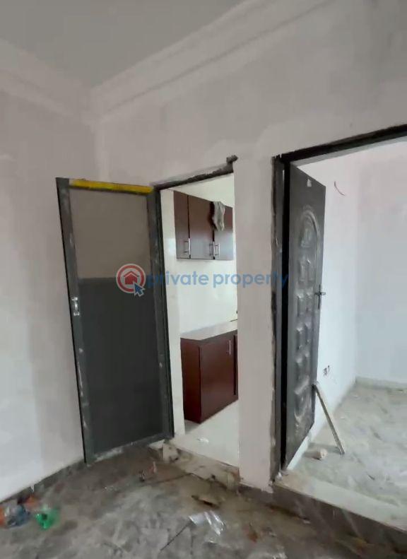 1 bedroom Mini Flat For Rent Lawanson Surulere Lagos - 3