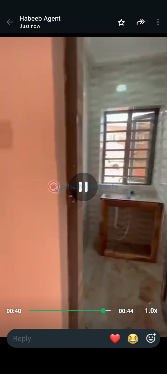 1 bedroom Mini Flat For Rent Lawanson Surulere Lagos - 4
