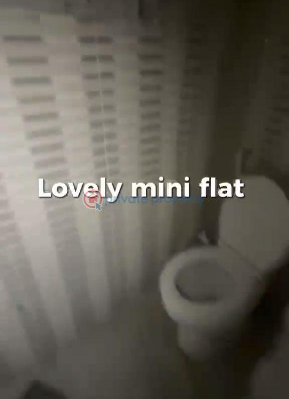 1 bedroom Mini Flat For Rent Lawanson Surulere Lagos - 4