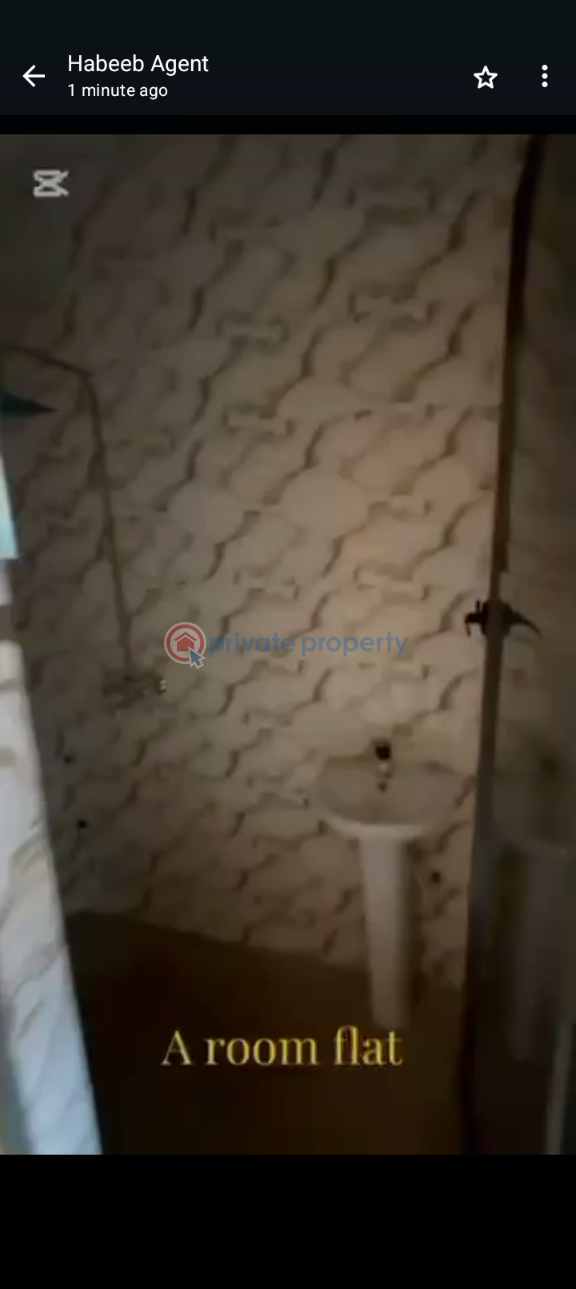 Self Contain For Rent Itire-Ikate Surulere Lagos - 8