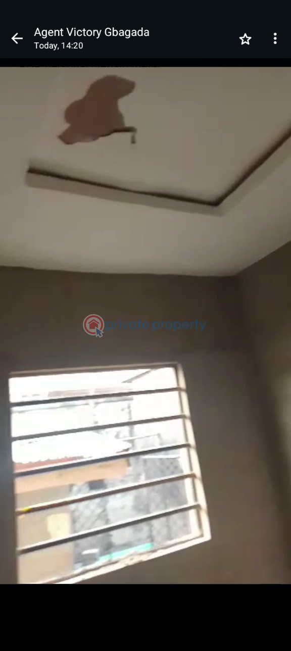 Self Contain For Rent Bariga Shomolu Lagos - 2