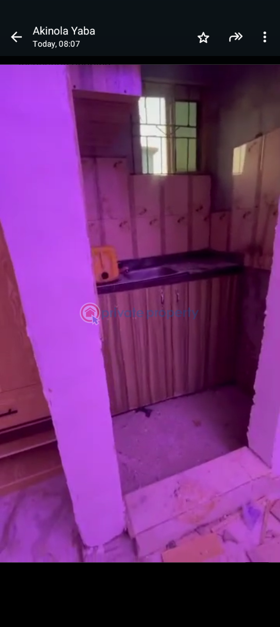 Self Contain For Rent Bariga Shomolu Lagos - 4