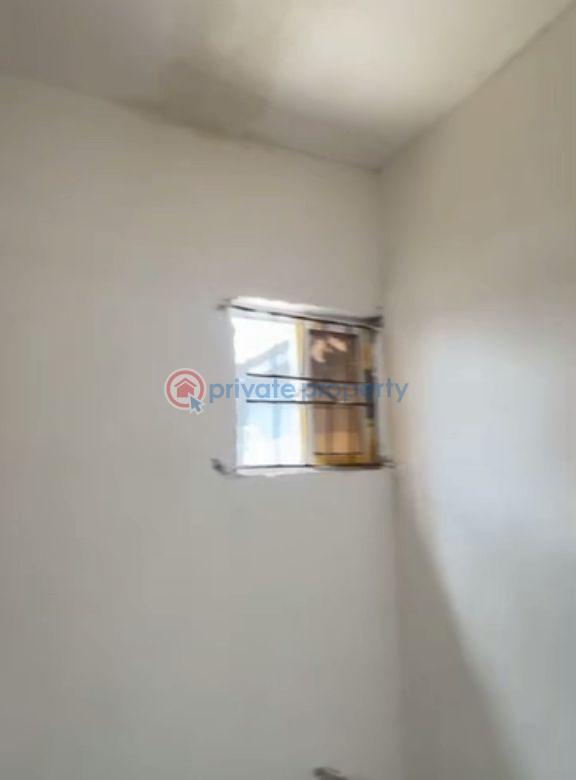Self Contain For Rent Bariga Shomolu Lagos - 3
