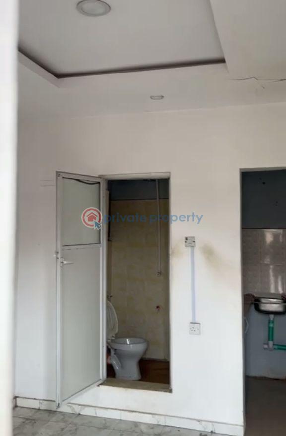 Self Contain For Rent Shomolu Lagos - 0