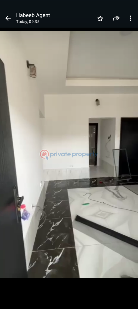 2 bedroom Block Of Flats For Rent Itire-Ikate Surulere Lagos - 10