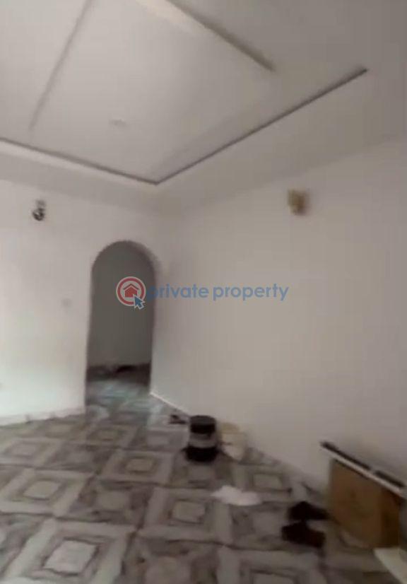 2 bedroom Block Of Flats For Rent Shomolu Lagos - 4