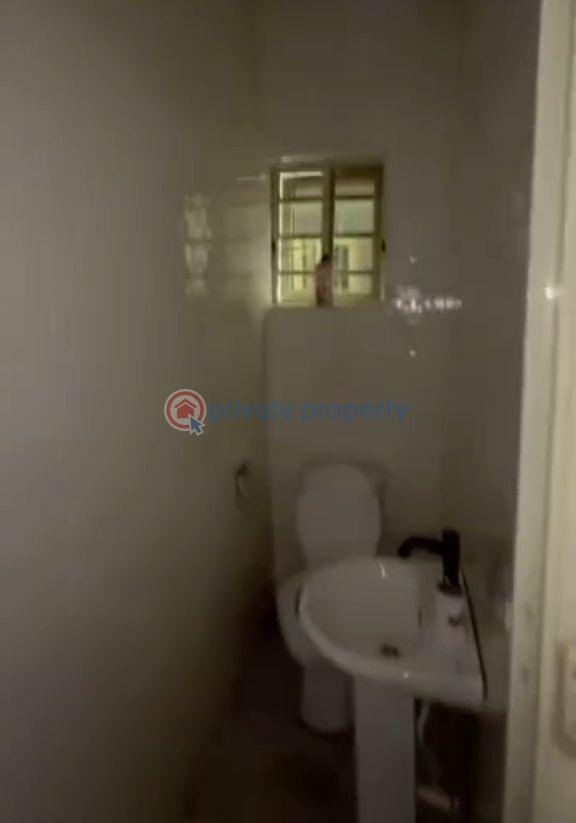2 bedroom Block Of Flats For Rent Shomolu Lagos - 6