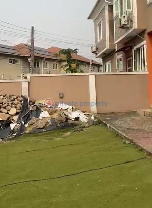 3 bedroom Block Of Flats For Rent Magodo GRA Phase 1 Ojodu Lagos - 3