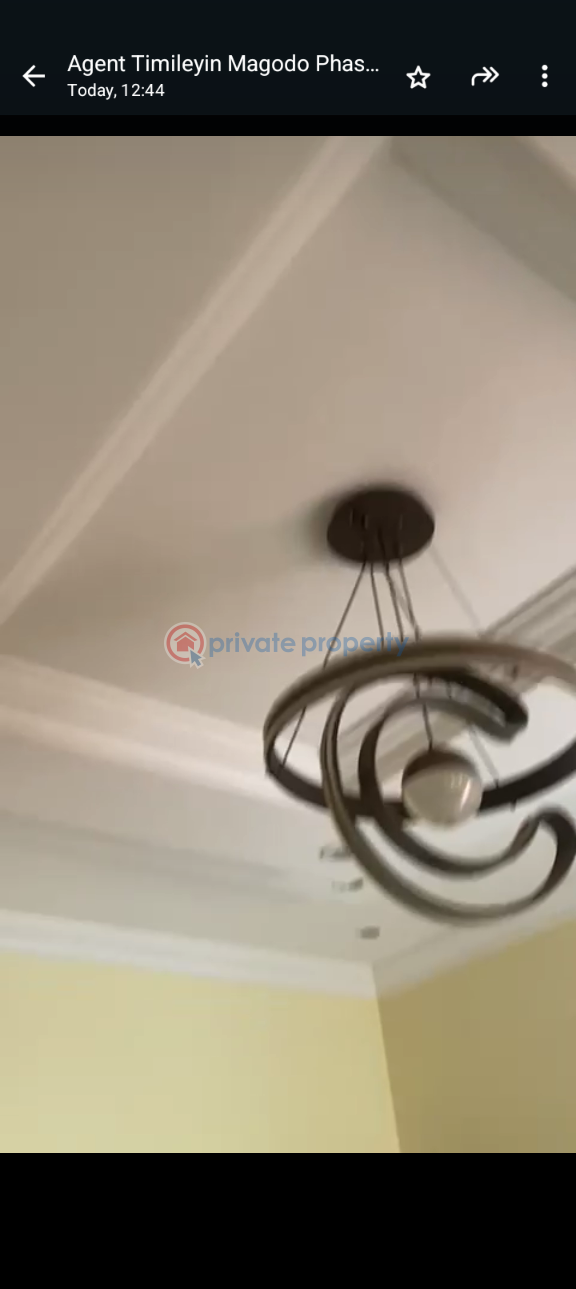 3 bedroom Block Of Flats For Rent Magodo GRA Phase 1 Ojodu Lagos - 9