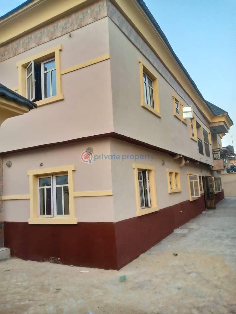 3 bedroom Block Of Flats For Rent Palmgroove Shomolu Lagos - 1