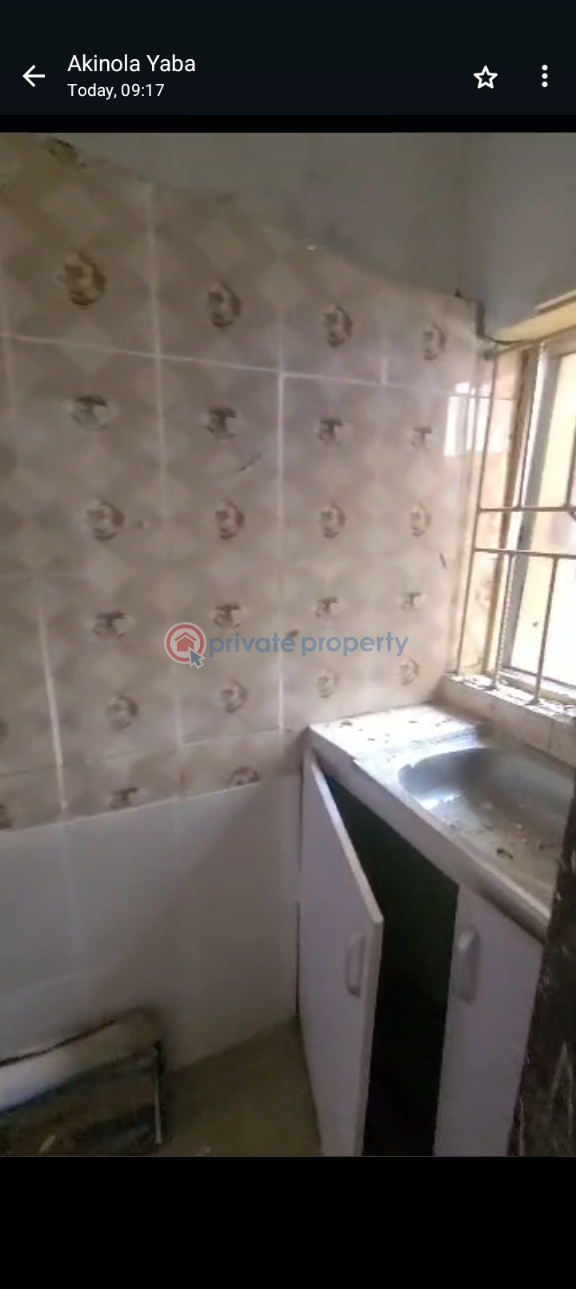 1 bedroom Mini Flat For Rent Shomolu Lagos - 2