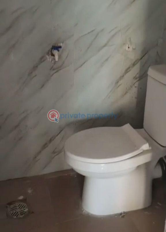 1 bedroom Mini Flat For Rent Lawanson Surulere Lagos - 4