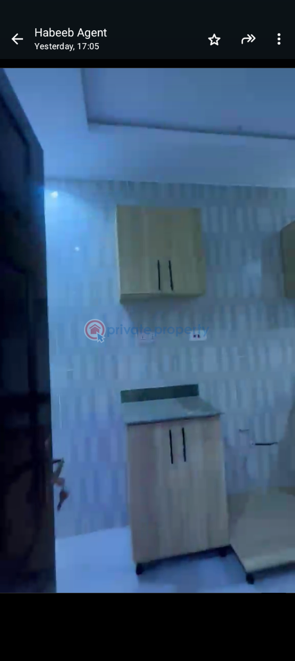 2 bedroom Block Of Flats For Rent Ijesha Surulere Lagos - 12