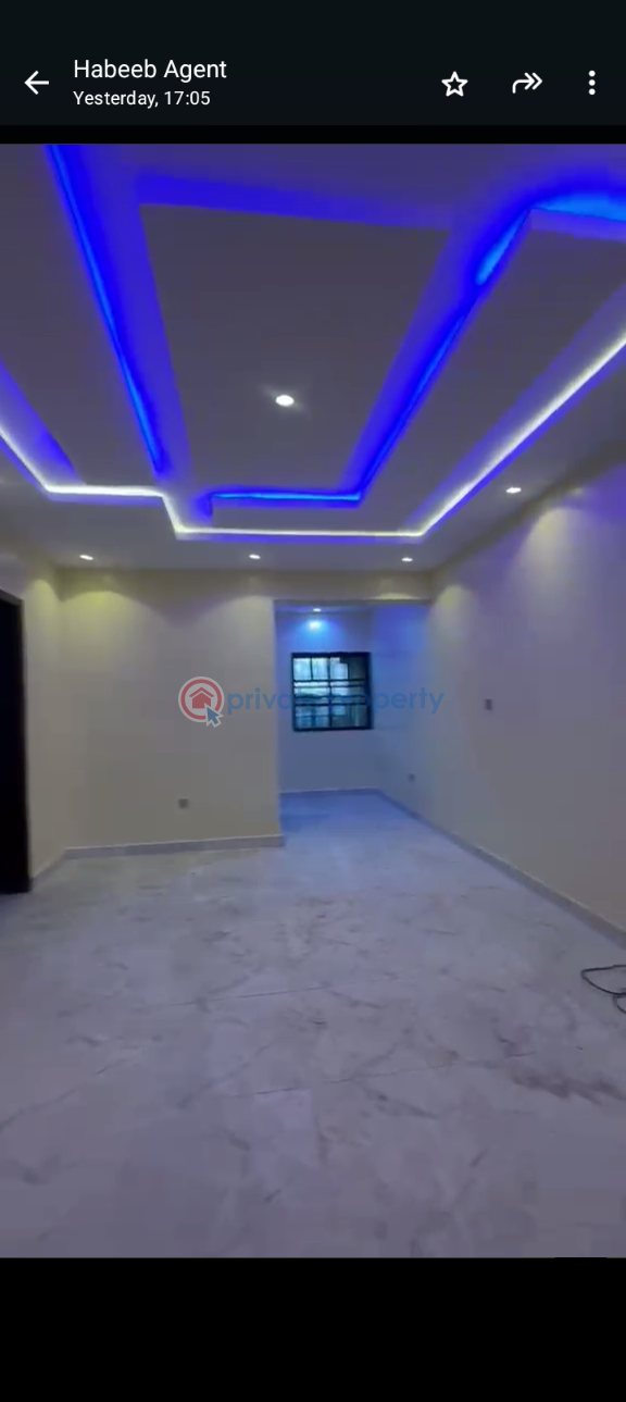 2 bedroom Block Of Flats For Rent Ijesha Surulere Lagos - 2