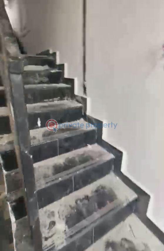 2 bedroom Block Of Flats For Rent Aguda  Surulere Lagos - 4