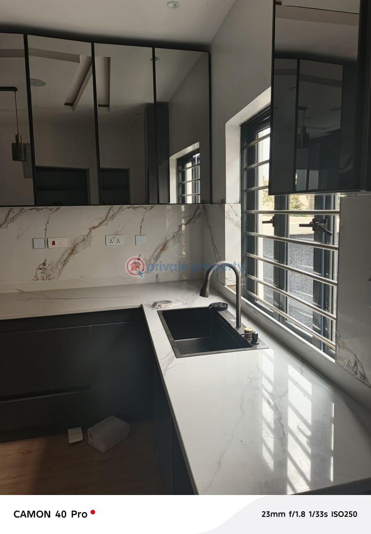 5 bedroom Duplex For Rent Ologolo Lekki Lagos - 2