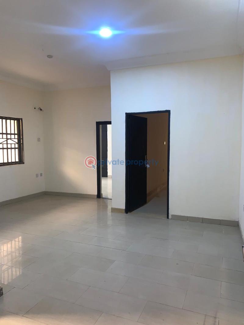 To let - 15 5 bedroom Detached Duplex For Rent Lekki Phase 1 Lagos - 15