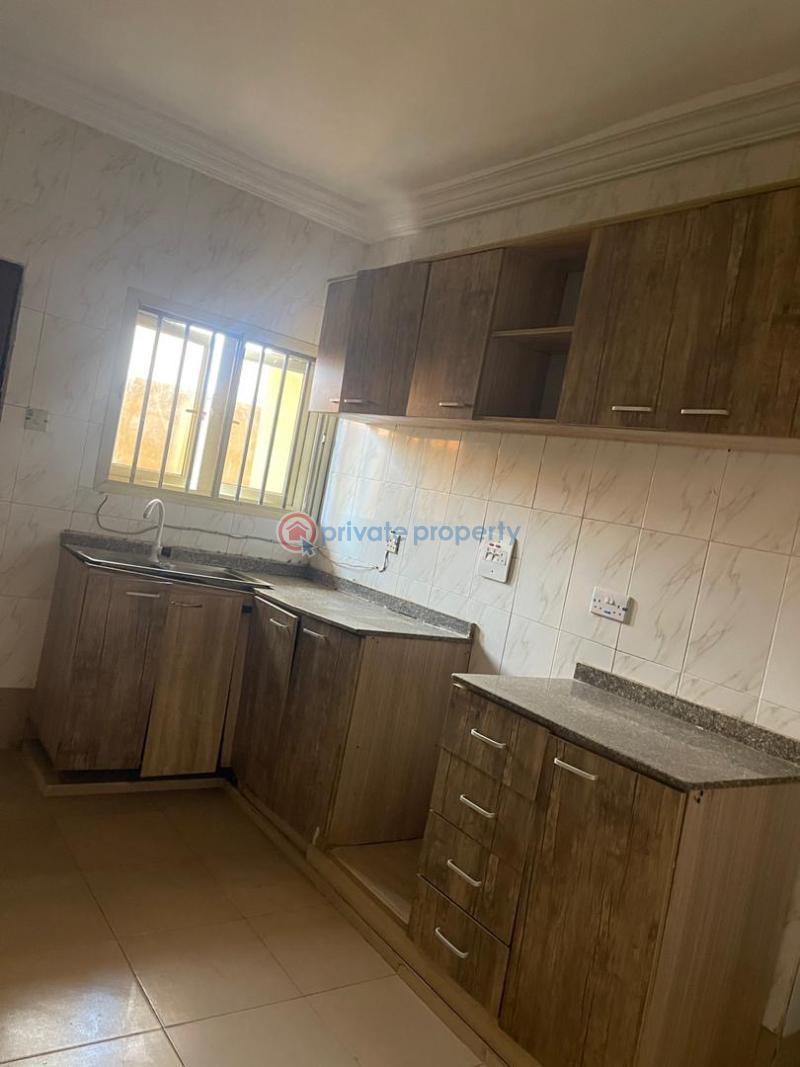 3 bedroom Block Of Flats For Rent Ateere Kasumu Road Off Tipper Garage, Akala Express, Akala Express Ibadan Oyo - 4