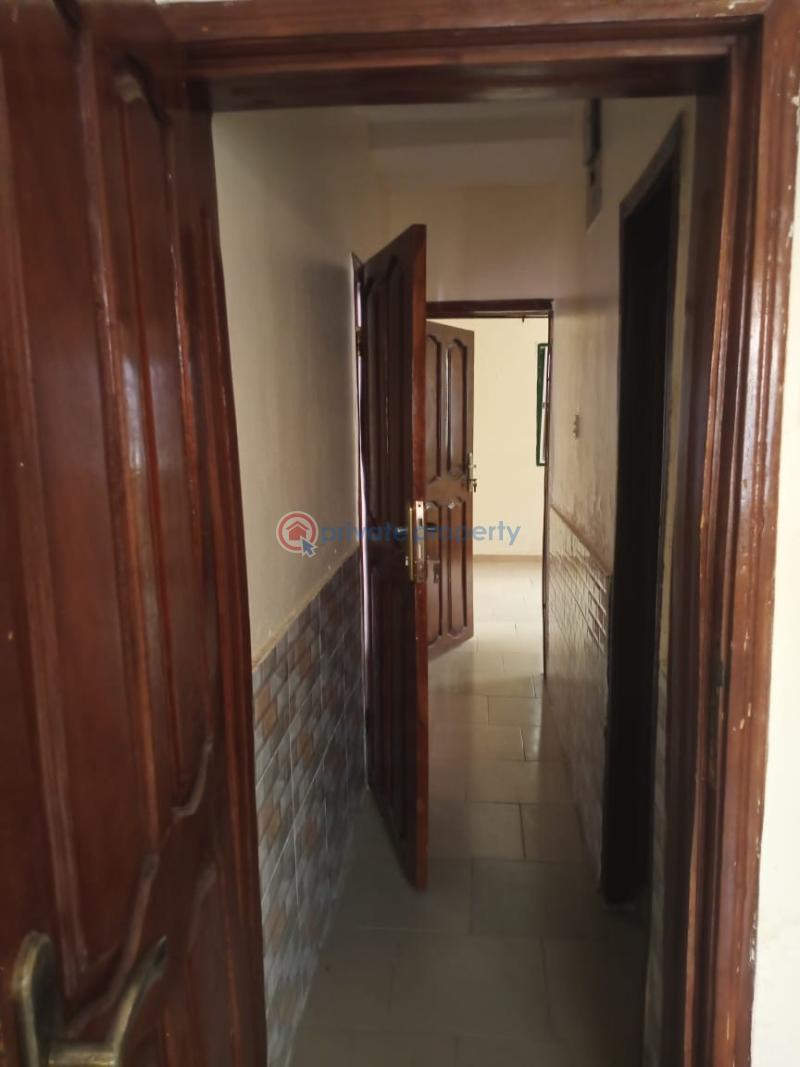 3 bedroom Block Of Flats For Rent Zionist Estate Behind Anchor Mall Akala Express Ibadan Oyo - 2