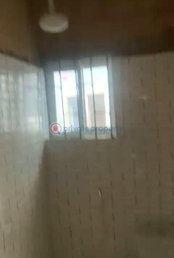 1 bedroom Mini Flat For Rent Ijesha Surulere Lagos - 4
