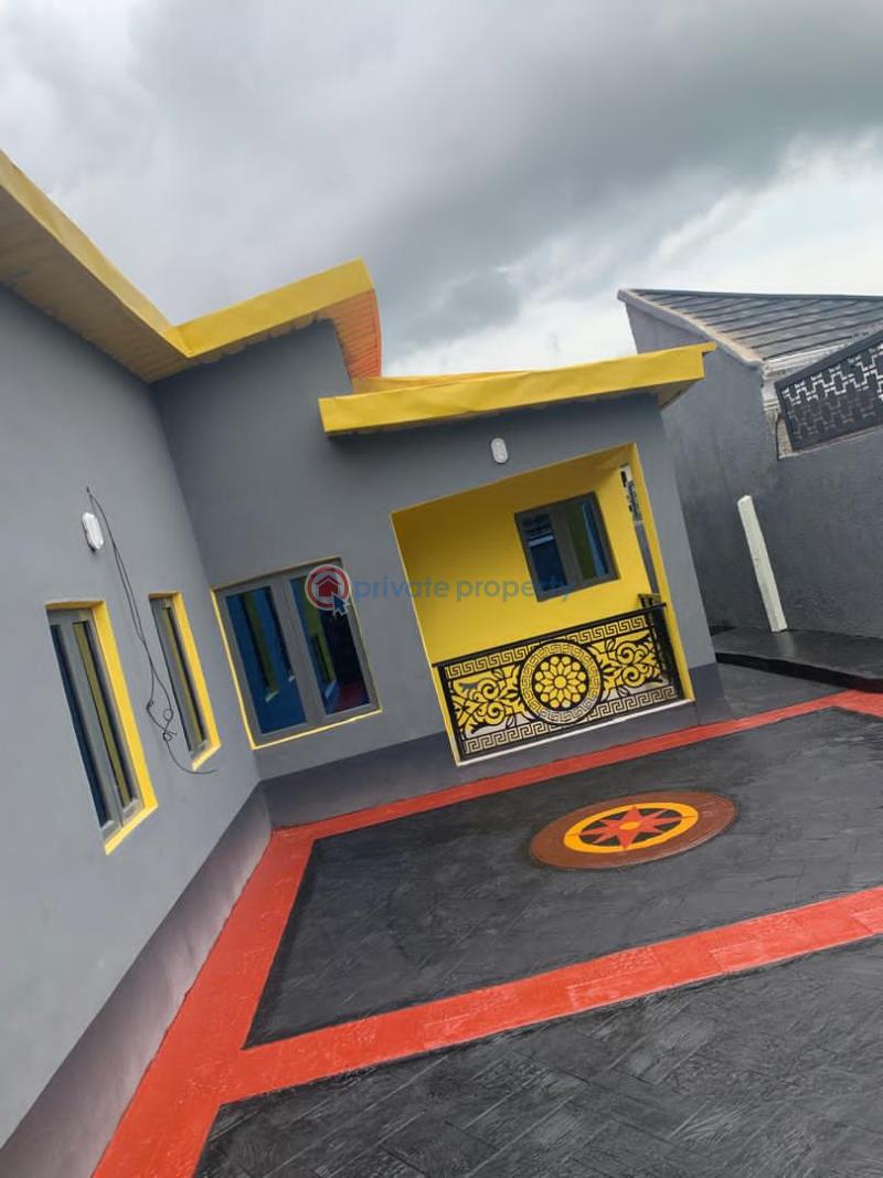 2 bedroom Block Of Flats For Rent Yellow Gate Estate, Alaaka/mogana Elebu Akala Express Ibadan Oyo - 10