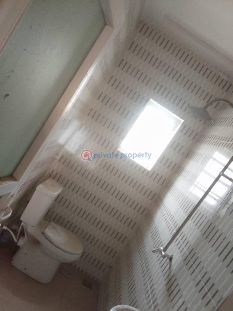 3 bedroom Block Of Flats For Rent At The Back Of Trailer Park Eleja Odo Ona Kekere Odo ona Ibadan Oyo - 0