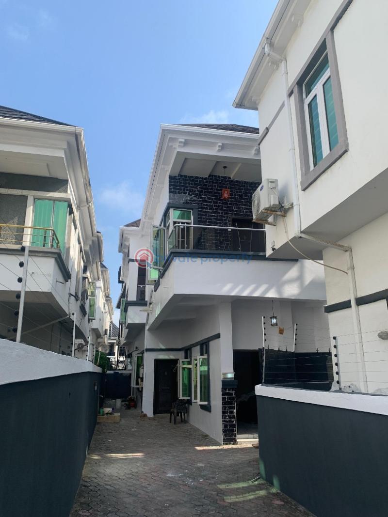4 bedroom Terraced Duplex For Rent Ikota Lekki Lagos - 7