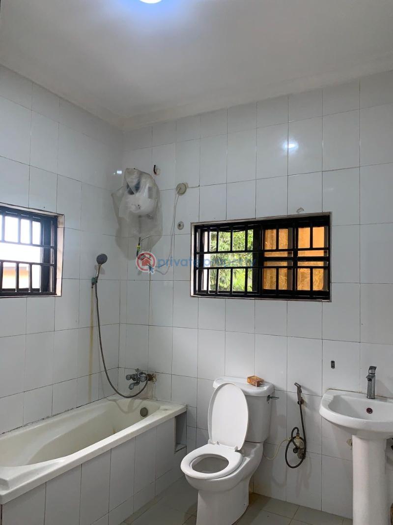 To let - 14 5 bedroom Detached Duplex For Rent Lekki Phase 1 Lagos - 14