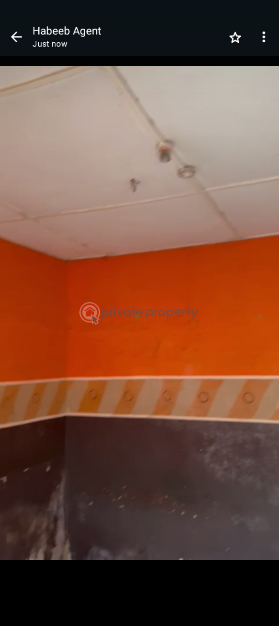 Self Contain For Rent Ijesha Surulere Lagos - 1