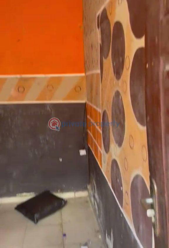Self Contain For Rent Ijesha Surulere Lagos - 0