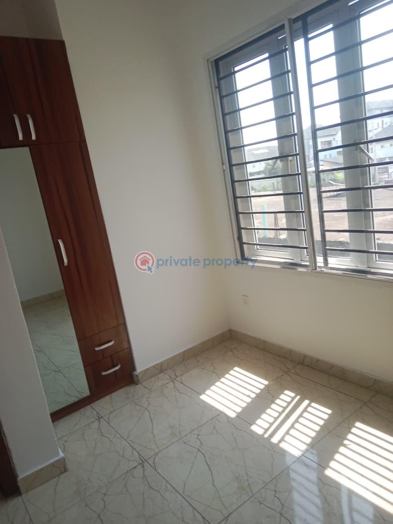 To let – serviced 3-bedroom flat (upstairs) - 13 3 bedroom Block Of Flats For Rent Ikate Elegushi Lekki Lagos - 13