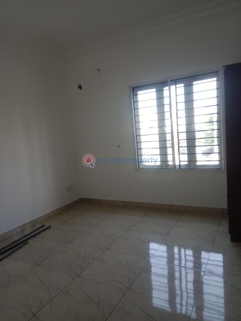 To let – serviced 3-bedroom flat (upstairs) - 9 3 bedroom Block Of Flats For Rent Ikate Elegushi Lekki Lagos - 9